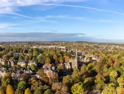 Harrogate & Afternoon Tea on a Steam Train - Image 2