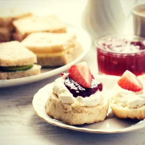 Harrogate & Afternoon Tea on a Steam Train